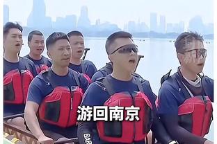 葡媒：曼联外租后卫A费近况不佳，赛季结束恐离开本菲卡回到红魔